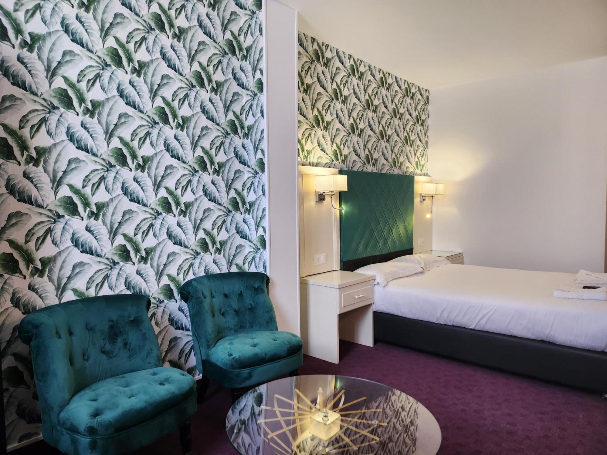 Hotel Royal Paris Ivry Exterior photo