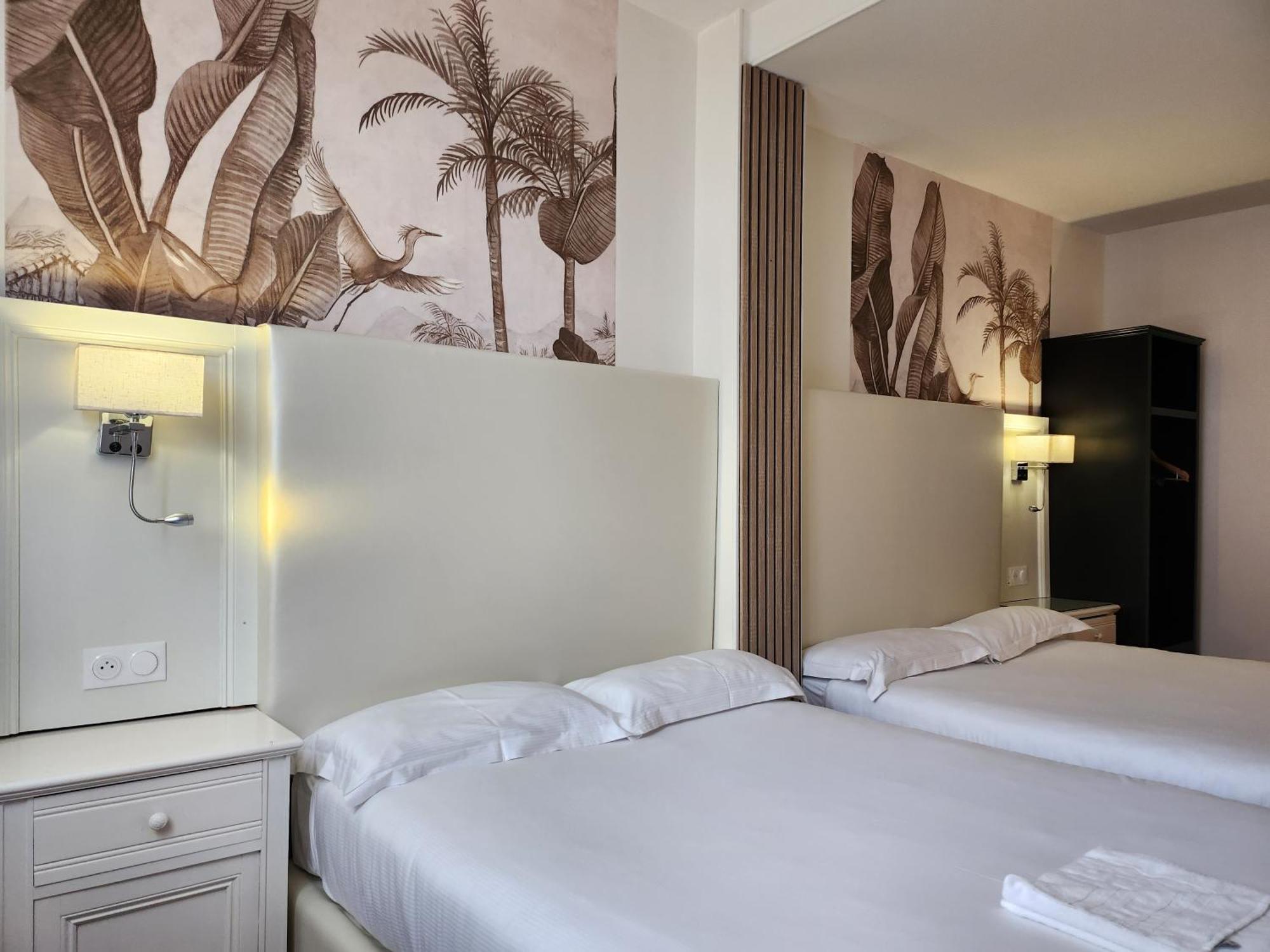 Hotel Royal Paris Ivry Exterior photo